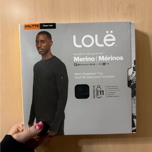 Lolë Men's Merino Wool Baselayer in Dark Green